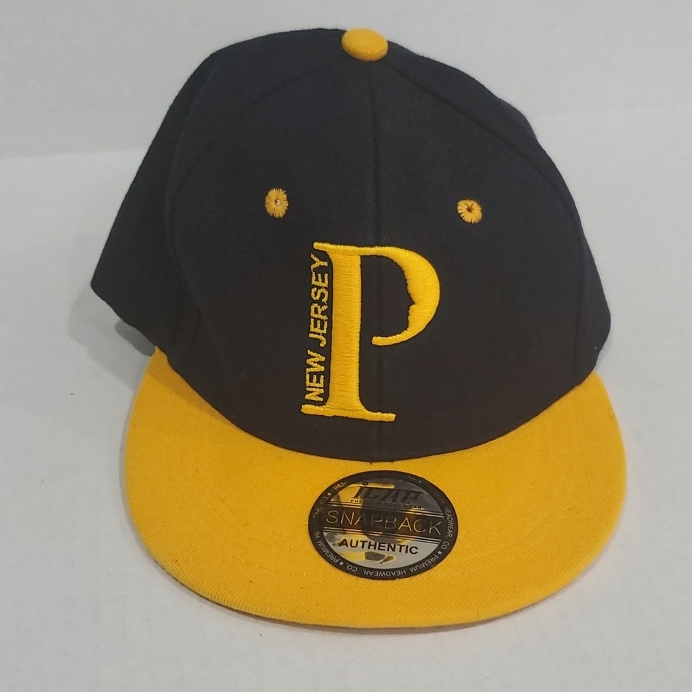 Snapback hat